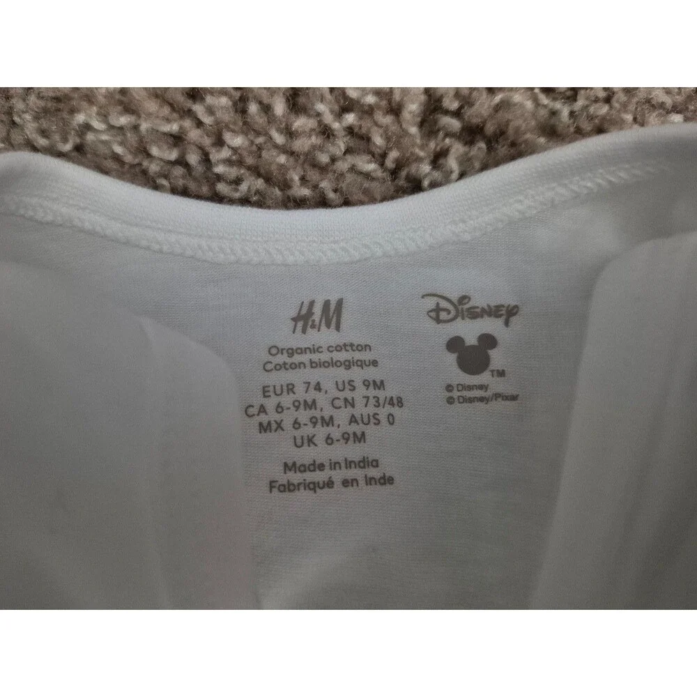 H&M x Disney 2 piece organic cotton outfit poohbear size 9 months nwot